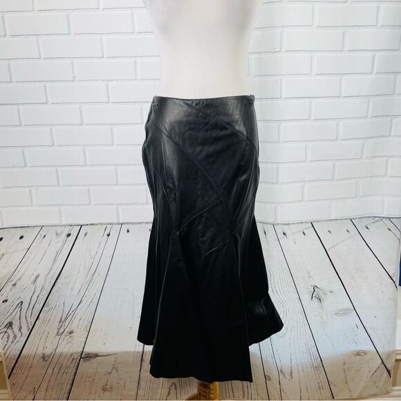 NWT Dana Buchman Black 100% Lambskin Leather Fit & Flare Skirt - Size 4